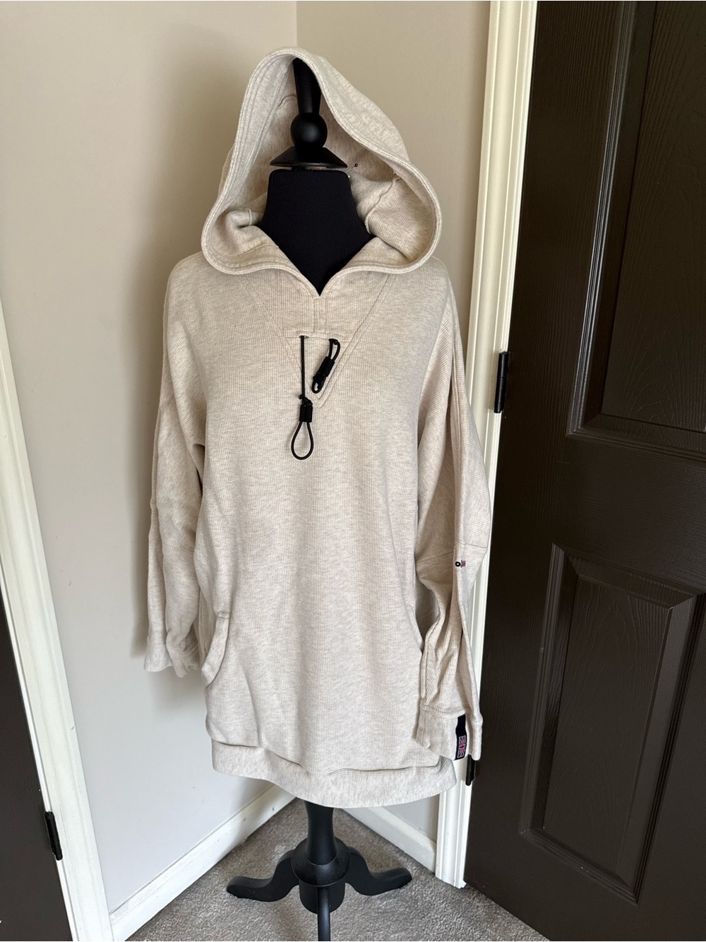 Reebok Authentic Athletic Pullover hoodie- Light Oatmeal